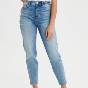 American Eagle Curvy Mom Jeans